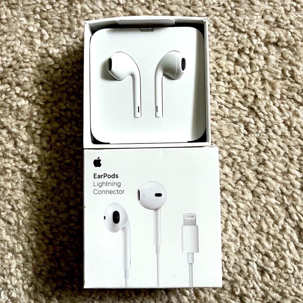 Apple EarPods